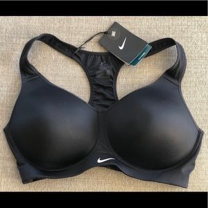 NWT Nike Womens Sports Training Bra — Size 38C